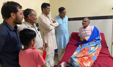 रात को हुए भंडारे में बच गया प्रसाद, ग्रामीणों ने सुबह भी खा लिया, 50 लोग पहुंच गए अस्पताल