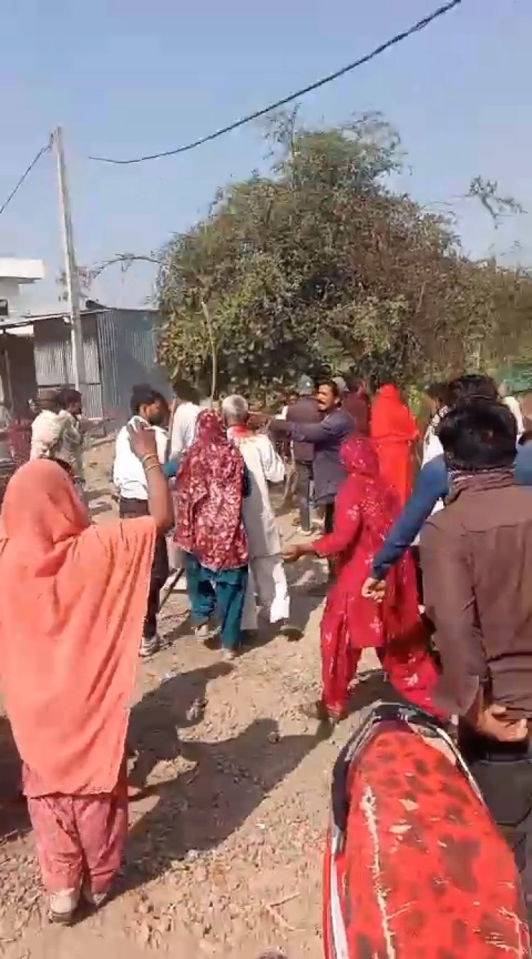 शाजापुर पुरानी रंजिश को लेकर दो पक्षों में खूनी संघर्ष, लाठी-डंडों से हमले में कई घायल