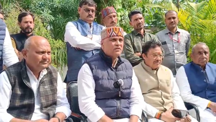 प्रदेश का हर वर्ग परेशान, मुख्यमंत्री है जिम्मेदार