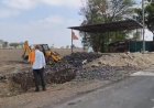 खेत मालिक ने तोड़ा चबूतरा, ग्रामीणों में आक्रोश